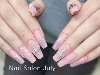 ネイル July モモのネイルデザイン