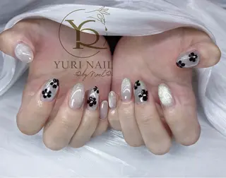ネイル YURI Nail NARITAのネイルデザイン