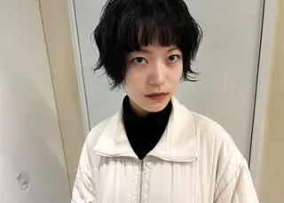ショート カラー ヘアアレンジ 💟Opus // Mizuki🐕のヘアスタイル