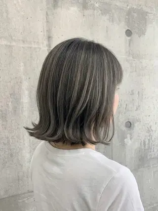ミディアム カラー 田中 沙也香のヘアスタイル