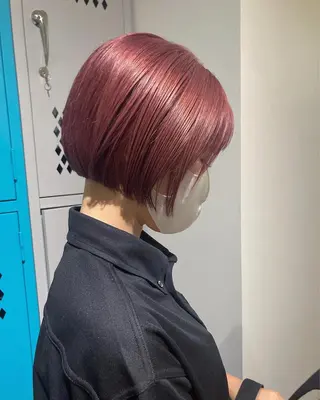 ミディアム 佐伯 和佳のヘアスタイル