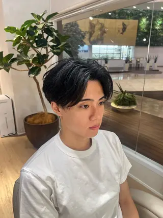 ショート パーマ メンズ 梅田茶屋町メンズ 専門美容師 山元一平のヘアスタイル