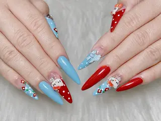 ネイル AURA NAIL 上前津のネイルデザイン