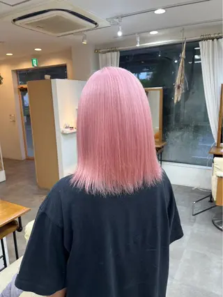 カラー ブリーチカラー HAZUKI🦖のヘアスタイル
