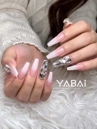 ネイル YABAI NAIL 本通店のネイルデザイン