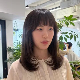 ミディアム 暖色カラー/レイヤー スタイル みはる🌙のヘアスタイル