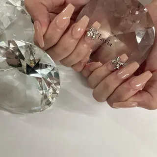 ネイル lavia🖤 ayumiのネイルデザイン