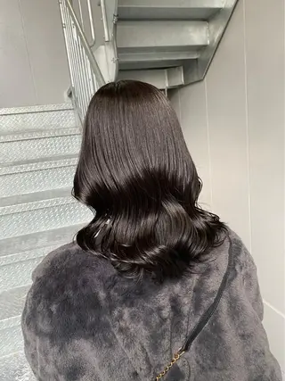 ロング カラー 永井涼香 髪質改善／ブリーチのヘアスタイル