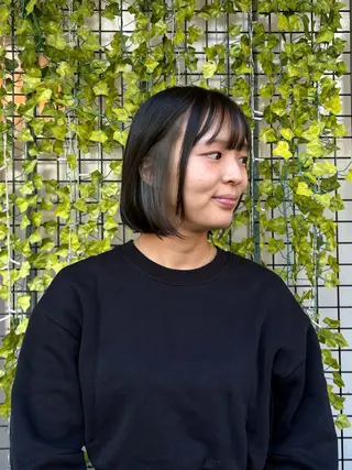 ミディアム カラー minmi .SUIのヘアスタイル