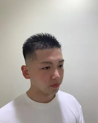 ショート 山内 敢史のヘアスタイル