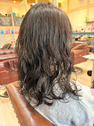 ミディアム くびれショート・ボブ カットorパーマ特化のヘアスタイル