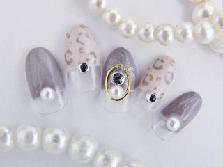 ネイル 💗🪽Tiary Nail🪽💗のネイルデザイン