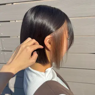 ショート カラー 大西 未来のヘアスタイル