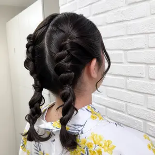 セミロング Rinkaアレンジ/ 顔まわり/縮毛矯正のヘアスタイル