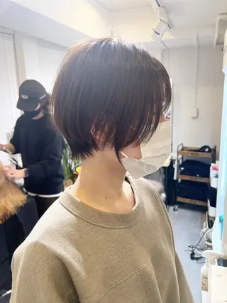 ショート レイヤー×縮毛矯正 深見 拓のヘアスタイル