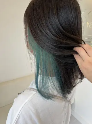 カラー 横山 香音のヘアスタイル