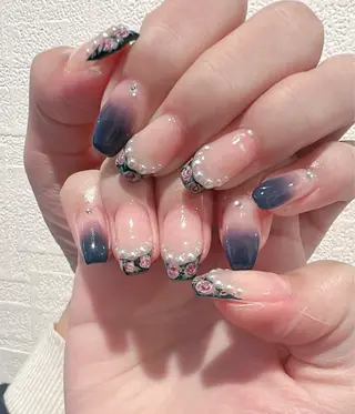 ネイル Ayumi Ginzaのネイルデザイン