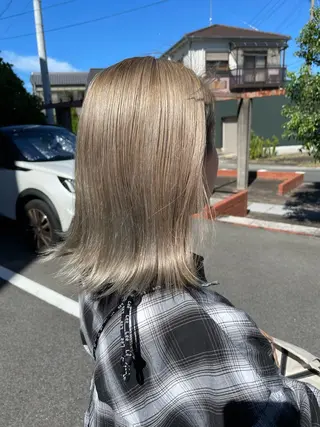 ミディアム 豊田 裕也のヘアスタイル