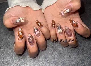 ネイル Nail Salon yのネイルデザイン