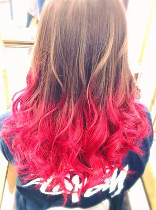 ロング naomi (夜間営業受付中★)のヘアスタイル