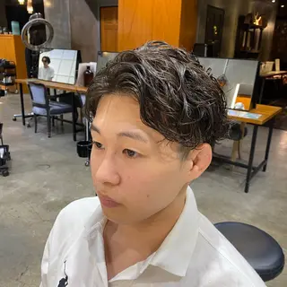 ショート メンズ 透明感カラー🌿 グレージュ🐺陽介のヘアスタイル