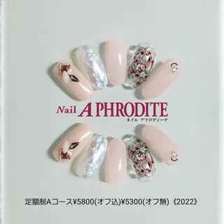 ネイル Nail  Aphroditeのネイルデザイン