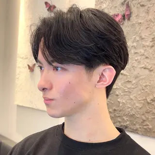 ミディアム パーマ メンズ 岡田大志🇰🇷 中/韓メンズヘアのヘアスタイル