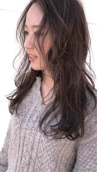 ロング カラー クドウレイ fifth神南のヘアスタイル