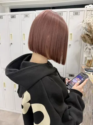ショート カラー ⭐️横浜ブリーチ特化 美容師 堤涼⭐️のヘアスタイル