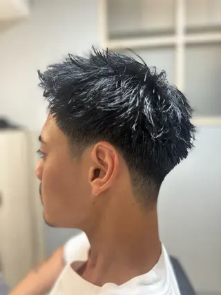 ショート パーマ メンズ 立川 芽依のヘアスタイル