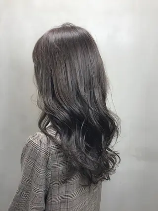 セミロング カラー 【透明感、艶髪】西村 有司のヘアスタイル