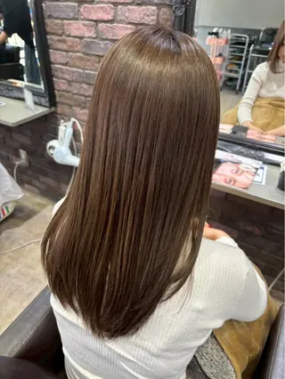 カラー 透明感カラー yuiのヘアスタイル