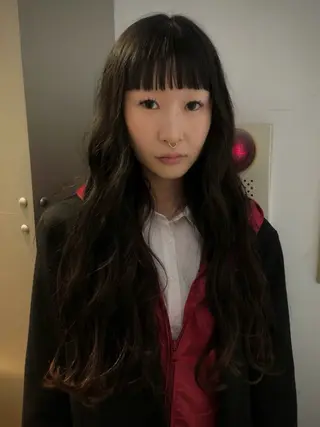 ロング レイヤー/透明感 カラー　いくらまゆのヘアスタイル