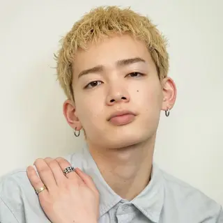 ショート カラー パーマ メンズ ハイトーン/メンズマ ッシュ/KYOHEIのヘアスタイル