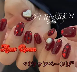 ネイル Pure&Rich Nailのネイルデザイン