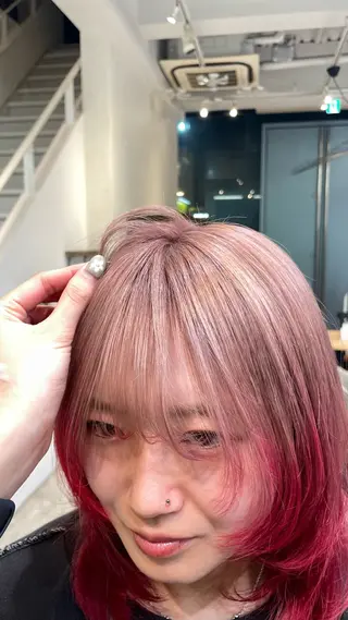 ミディアム カラー ヘアアレンジ 🤍ハイトーン/デザ インカラーまりん🤍のヘアスタイル