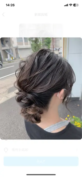 ロング K. SUZUKAのヘアスタイル