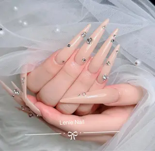 ネイル Lenie Nail Salonのネイルデザイン