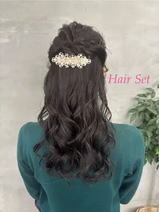 ヘアアレンジ ✨透明感艶カラー ✨💍Yuri💍のヘアスタイル