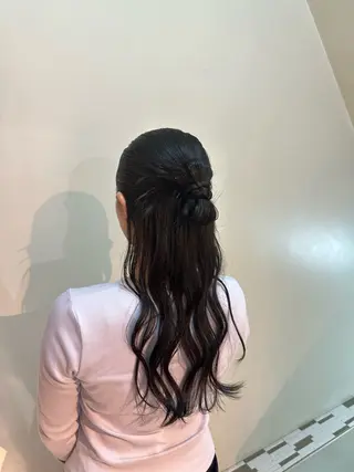 ロング 横浜⭐️ブリーチ モデル💫あみ💫のヘアスタイル