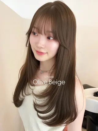 ロング カラー ヘアアレンジ 透け感ベージュ🤎 韓国ヘアtakutoのヘアスタイル