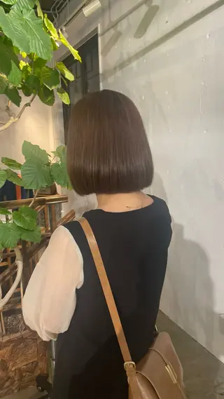 ショート カラー くま‪‪🤍透明感 🎀ナチュラルカラーのヘアスタイル