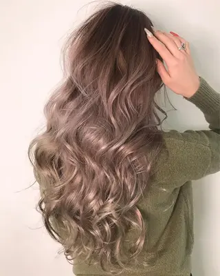 ロング 髪質改善 Daisukiのヘアスタイル