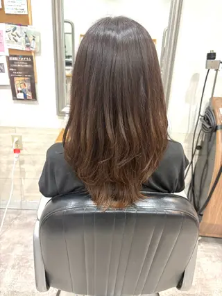 ロング 堀川 希歩のヘアスタイル