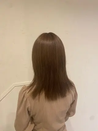 ロング カラー 佐々木 愛里のヘアスタイル
