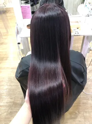 カラー white.梅田 デザインカラー🦄のヘアスタイル