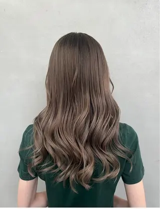 セミロング カラー CHERIEブリーチ ダブルカラー 天神のヘアスタイル