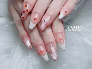 ネイル 🦋 Queenieのネイルデザイン