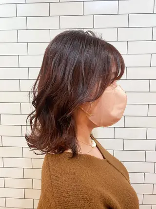 ミディアム カラー TAI透明カラー 柔らかい縮毛矯正のヘアスタイル