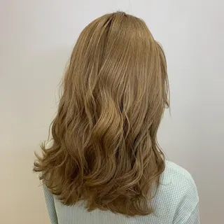 カラー 小濵 美月のヘアスタイル